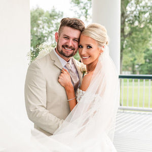 Meet your Posher, Bailey